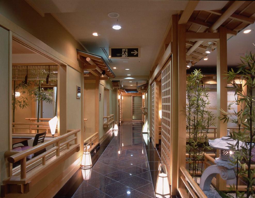 Hotel Fujikawaguchiko Onsen Konanso Exteriér fotografie A corridor in a ryokan