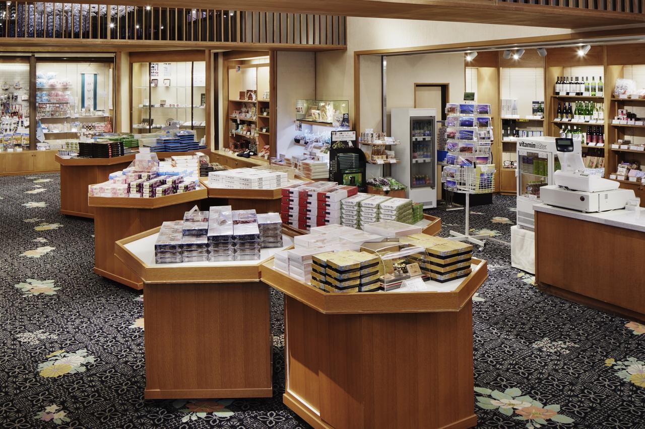 Hotel Fujikawaguchiko Onsen Konanso Exteriér fotografie The shop