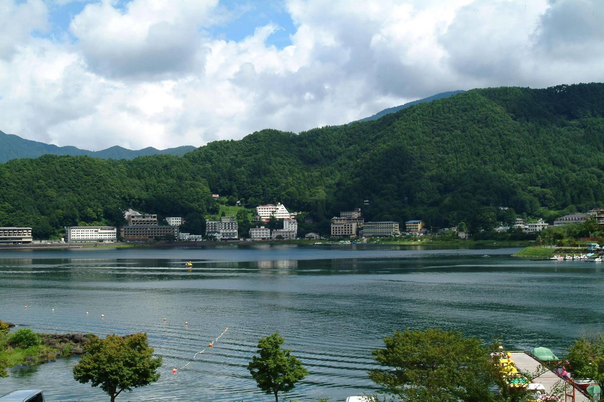 Hotel Fujikawaguchiko Onsen Konanso Exteriér fotografie Lake Hyōko